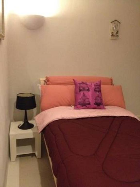 Chelona Hua Hin Apartment Кхао Тао Стая снимка